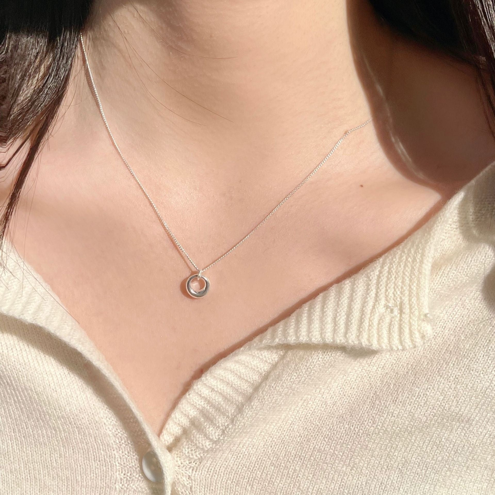 Buy Womens Geometric Round Necklace Minimalist Instagram-Style online at Fashionner.