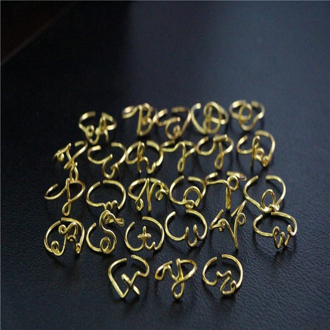 Bagues unisexe couleur or argent A-Z 26 lettres initiales pour femmes hommes Bagues de doigt créatives géométriques en alliage Bijoux en gros