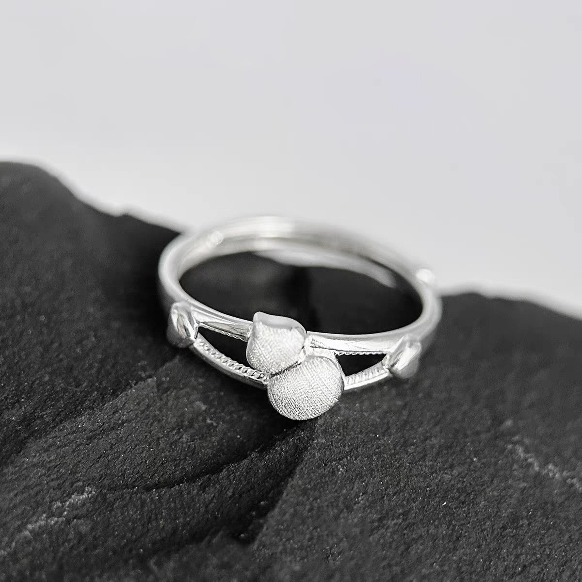 Buy 1 Piece 999 Sterling Silver Gourd Design Ring, Delicate Minimalist Style, Suitable For Daily Wear & Gifting online at Fashionner.
