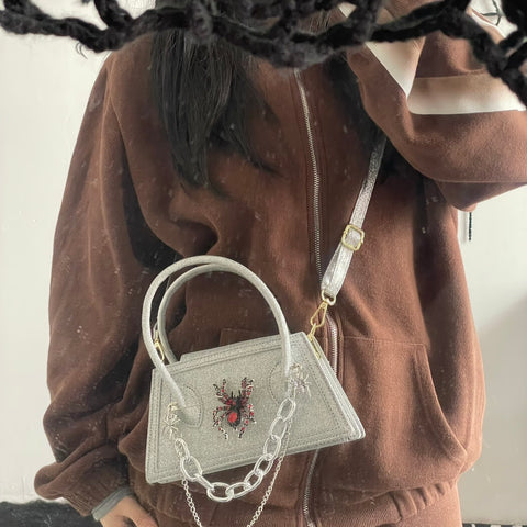 Mini sac à bandoulière foncé en peau de serpent araignée