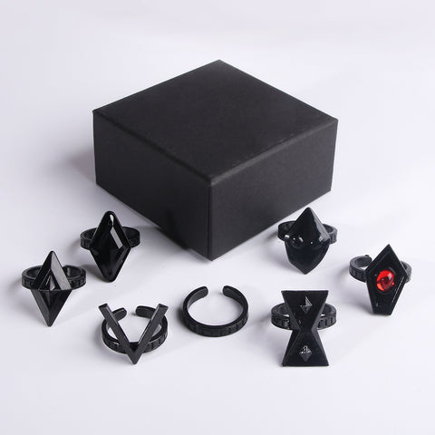 Buy Walnut Exquisite Black Ring Set online at Fashionner.