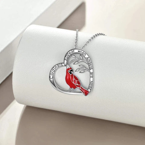Collier Pendentif Cardinal Créatif en Forme de Cœur, Bijou Commémoratif Exquis pour Fête, Cadeaux d'Anniversaire, Cadeau de Saint-Valentin