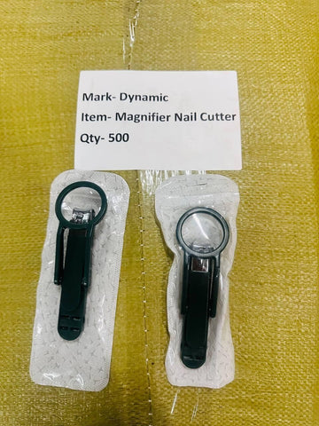 Coupe-ongles avec loupe
