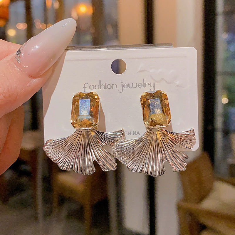 Buy French-Style Vintage Elegant Rhinestone Ginkgo Leaf Stud Earrings online at Fashionner.