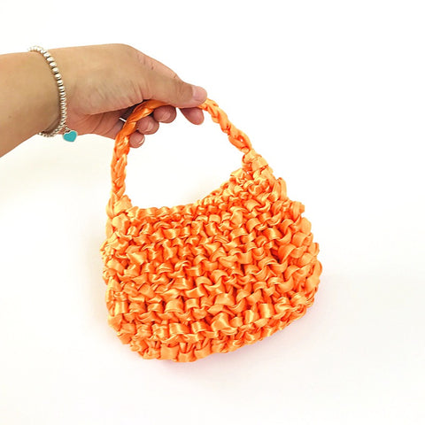 Sac à ruban Hyuna sac tissé sac crochet sac à foulard en soie sac de téléphone portable d'été pour femme sac à main