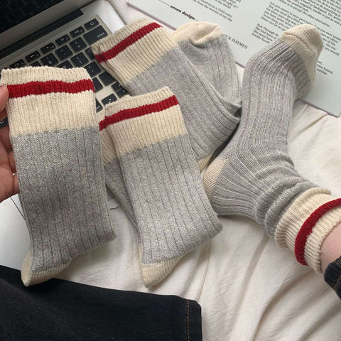 Vintage Stripe Thick Needle Sweater Gray Socks - Fashionner