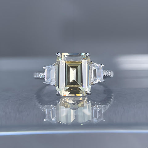 Buy New S925 Silver Ring With An Rectangular Aquamarine Womens Style online at Fashionner.