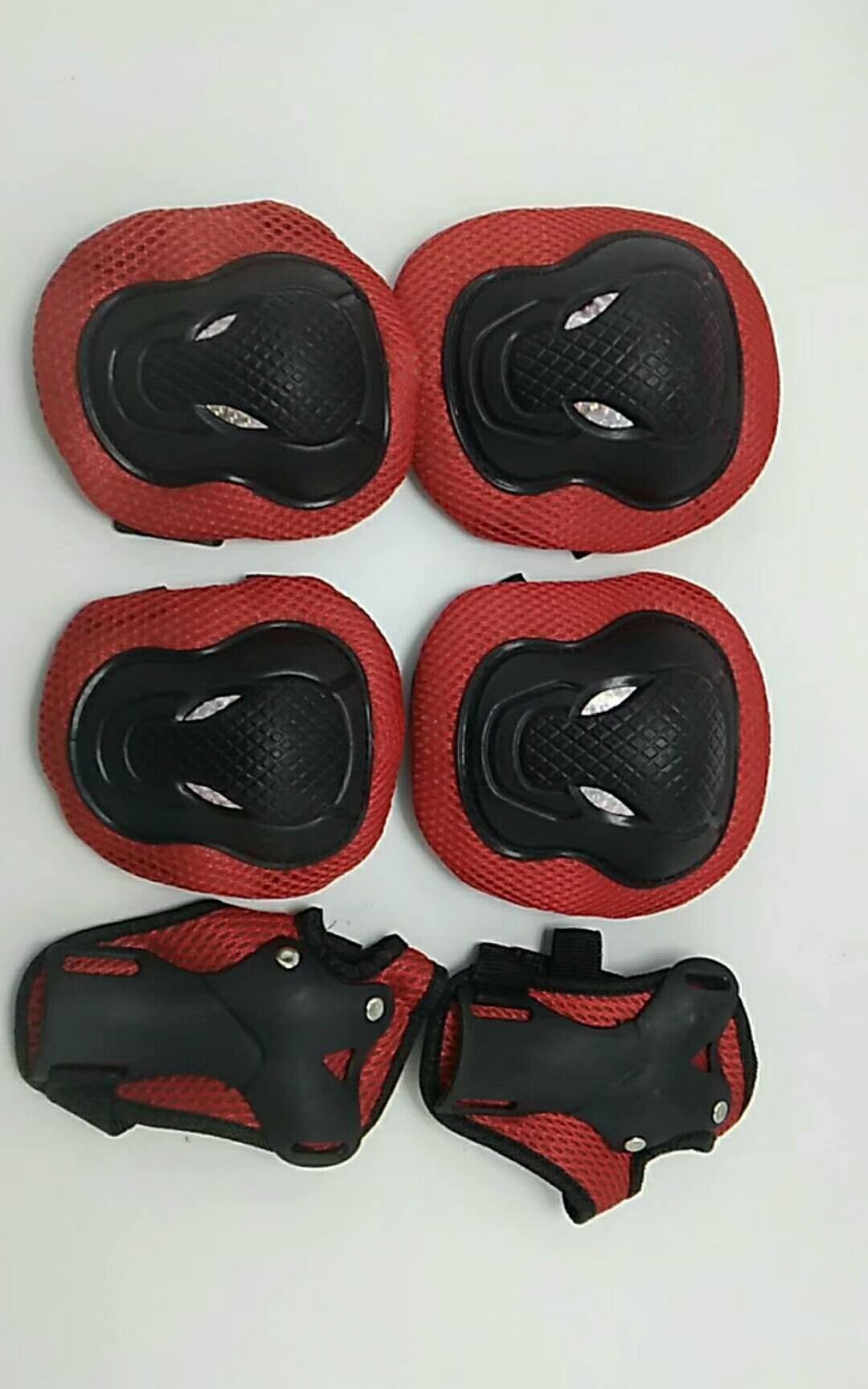 Adult Protector Six-piece Skating Shoe Protector Balance Car Roller Skating Bicycle Adult Professional Fall Protection Knee Protection Set - Fashionner