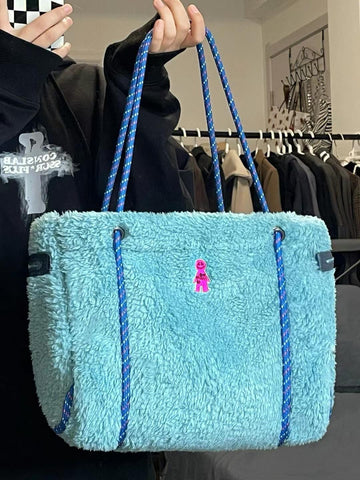 Women's Gingerbread Man Large Capacity Lamb Wool Shoulder Bag - Fashionner