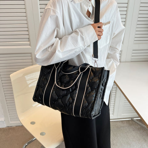 Rhombus Sewing Tote Bag Winter Designer Luxury Down Shoulder Bag High Capacity Commuting Personalized Handbags For Women - Fashionner