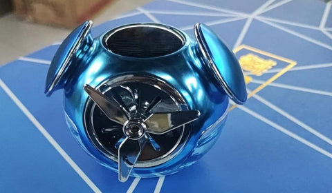 Parfum Liquide pour Voiture - Ventilateur à Rotation Automatique pour Tableau de Bord de Voiture