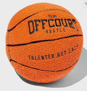 Poupée en peluche en forme de ballon de basket