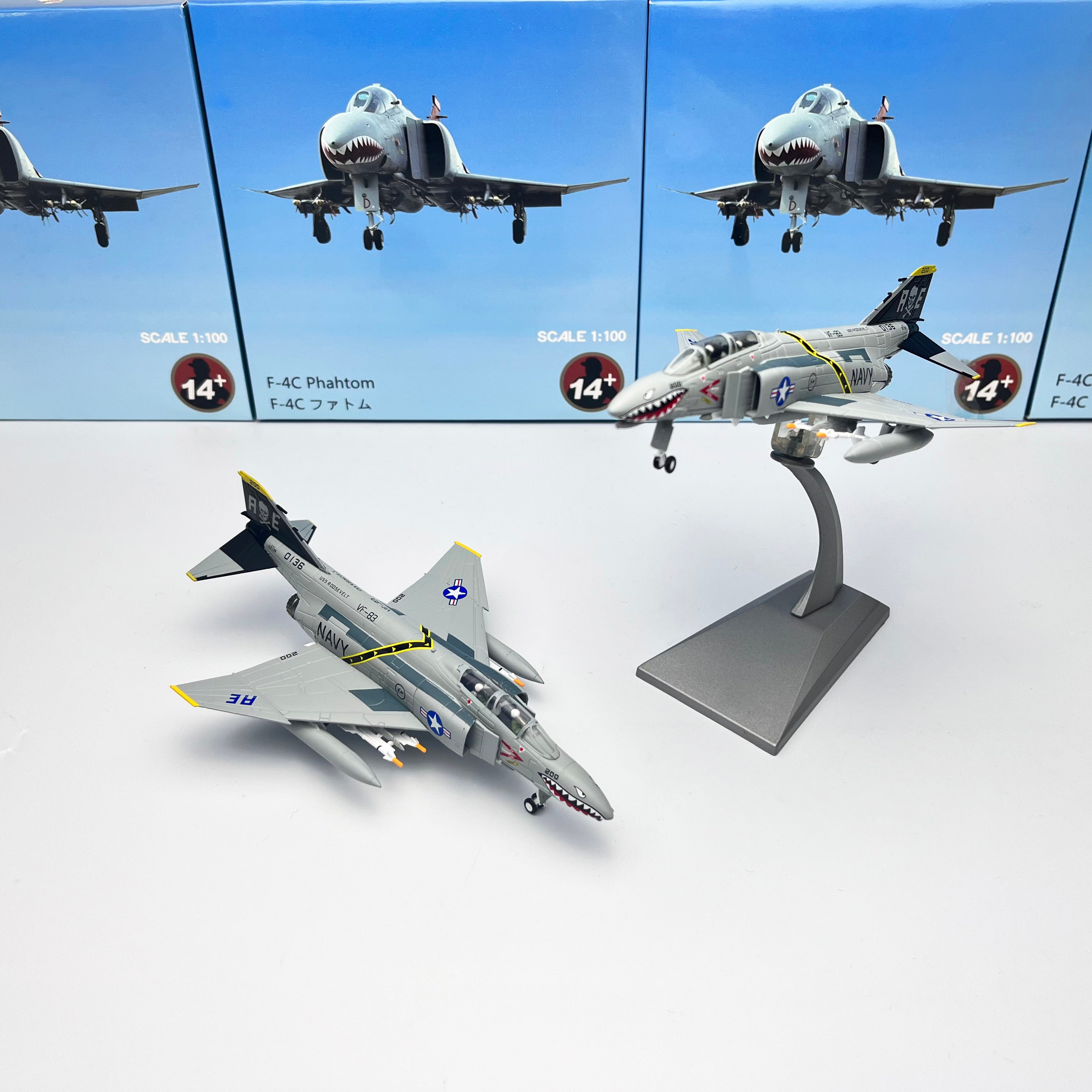 Ghost Pirate Flag Independence F4C Fighter Alloy Model
