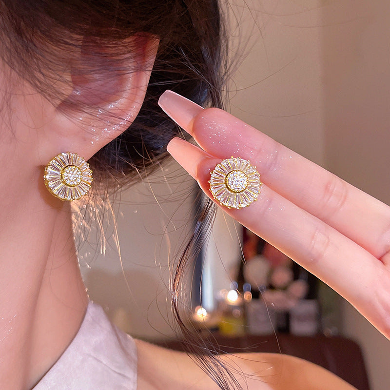 Buy Ultra-Shimmer Zircon Sunflower Stud Earrings online at Fashionner.