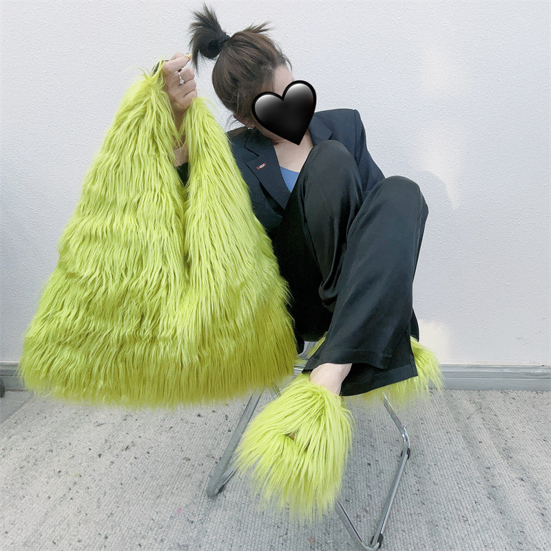 Water Wool One-shoulder Tote Plush Bag - Fashionner