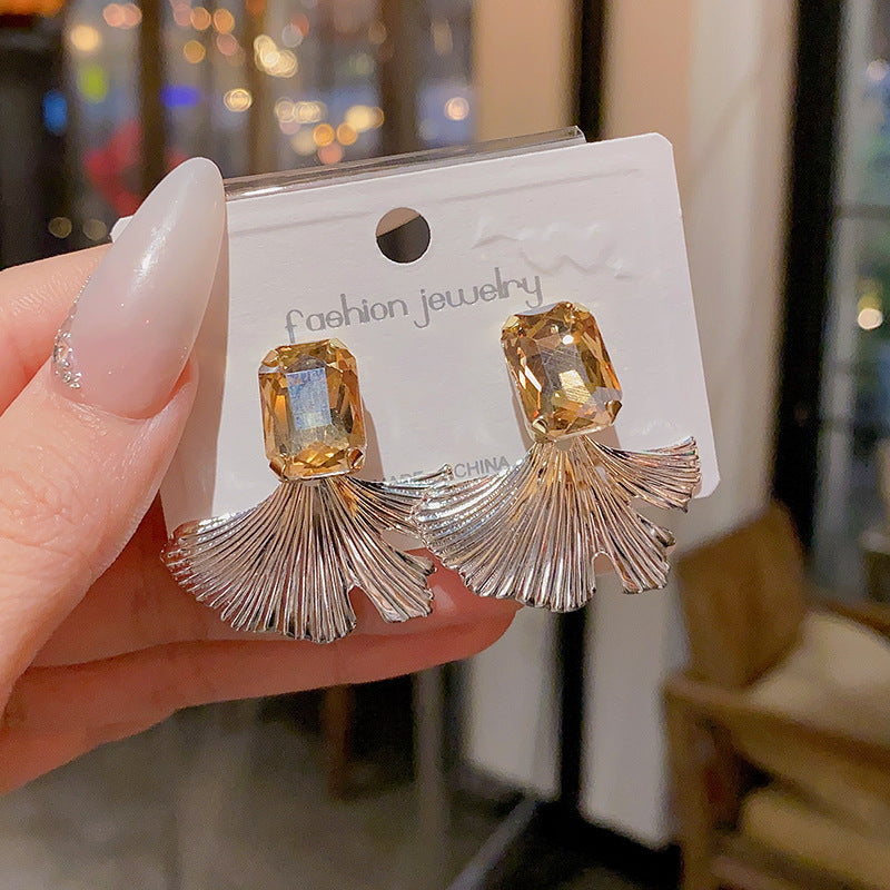 Buy French-Style Vintage Elegant Rhinestone Ginkgo Leaf Stud Earrings online at Fashionner.