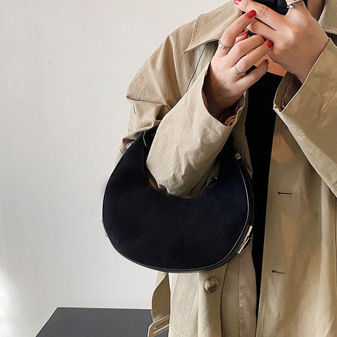 Sac à bandoulière en daim à la mode pour femme, sac croissant sous les bras, nouvelle collection automne et hiver, texture tendance