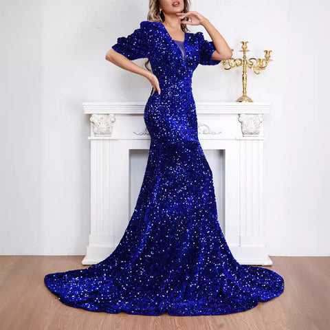 Robe de soirée élégante à manches mi-longues et traîne à sequins