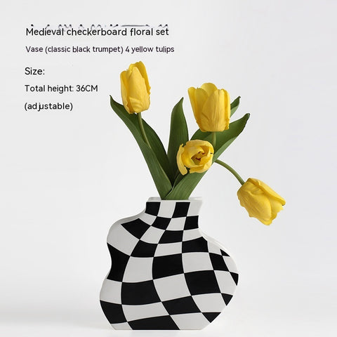 Vase en céramique à motif échiquier Simple Ins, idéal pour le salon, la chambre à coucher, vase à fleurs hydroponique, ornements de décoration intérieure
