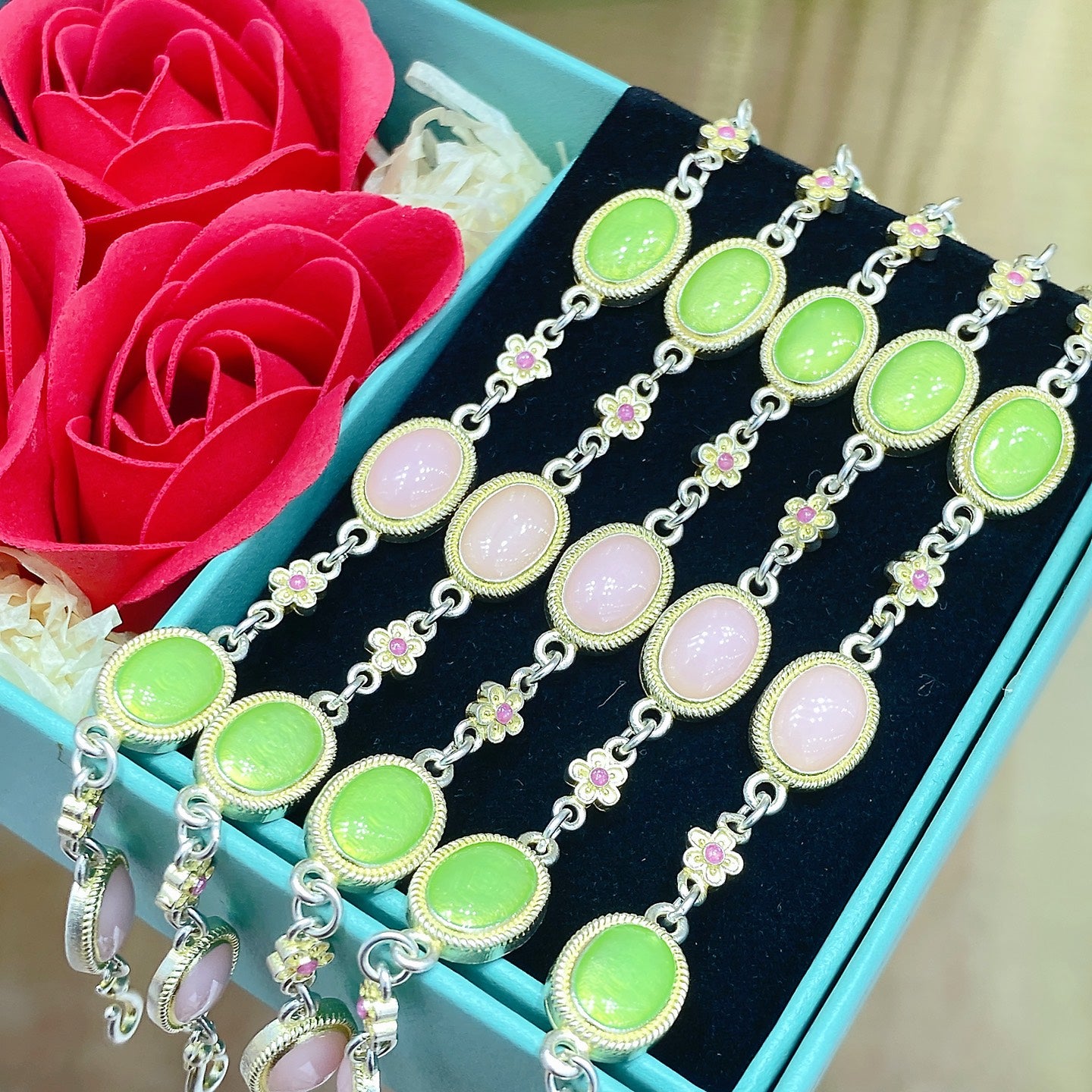 Buy 1Pcs 999.9 Sterling Silver Gold-Plated Enamel Stone Bracelet, Luxury Retro Style, Ideal For Birthdays & Holiday Gifts online at Fashionner.