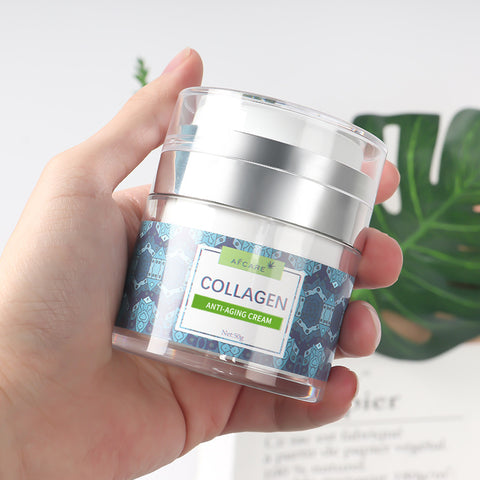 La crème visage au collagène est utilisée pour hydrater.