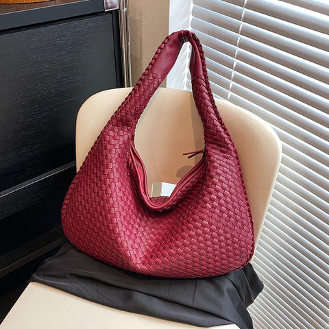 Sac tissé haut de gamme français pour femme, sac polyvalent à bandoulière ou à l'épaule, sac de transport transfrontalier texturé de niche, portable pour les trajets quotidiens