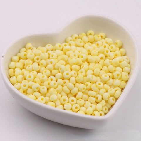Perles de riz en verre Macaron Super Premium 4 mm