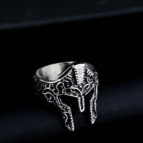 Nouvelle bague masque guerrier mode personnalité