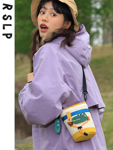 Sac seau portable à bandoulière unique de style camping mignon