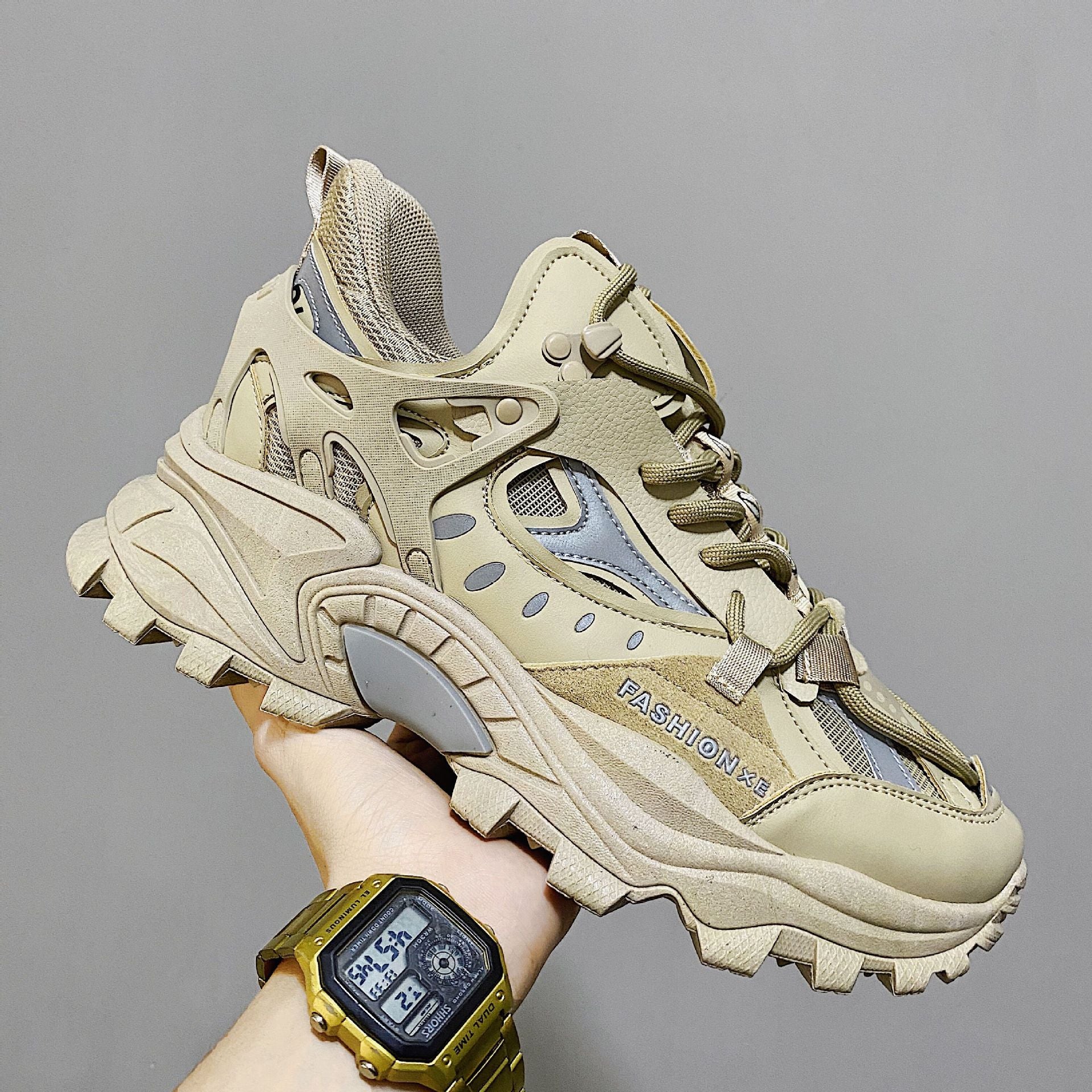 Shoes Men's Ins Trendy Shoes New Thick-Soled Heightened Korean Version With Luminous Men's Sneakers - Fashionner