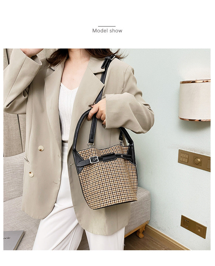 Handheld bucket small bag Korean version crossbody shoulder bag