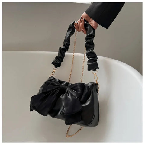 Stylish Women’s Pearl-Detail Chain Crossbody Bag – Chic Mini Shoulder Sling