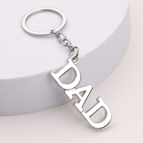 Porte-clés en alliage de zinc avec lettres, cadeau créatif pour la fête des pères ou des mères