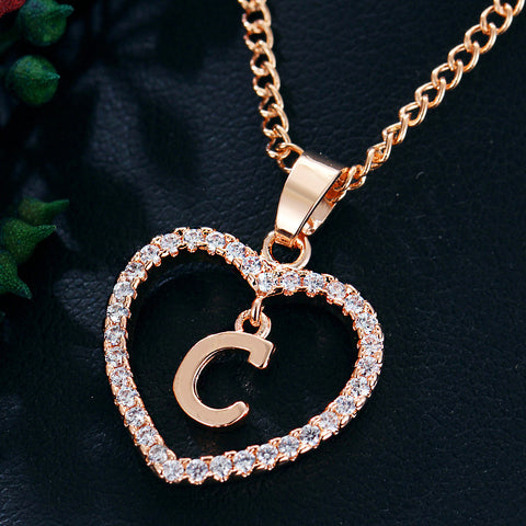 Collier avec pendentif cœur zircon 26 lettres en acier inoxydable doré, bijou cadeau d'anniversaire pour femme