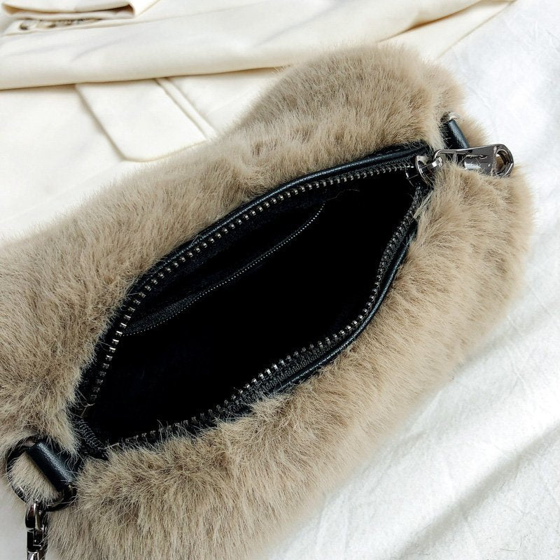 Women's Fashion Plush Chain Shoulder Bag - Fashionner