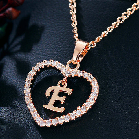 Collier avec pendentif cœur zircon 26 lettres en acier inoxydable doré, bijou cadeau d'anniversaire pour femme