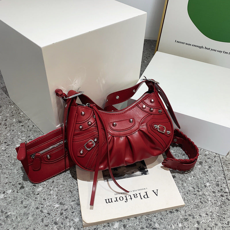 Women's Fashion Vintage Crumpled Crescent Moon Son Mother Shoulder Bag - Fashionner