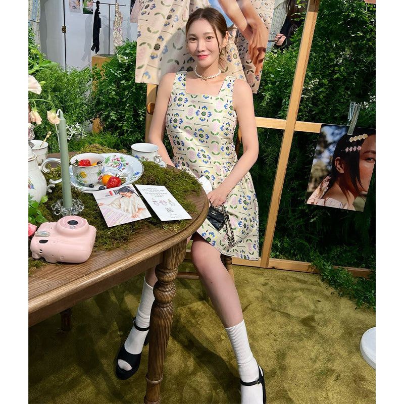 Suspender Non-mainstream Sleeveless Vest Floral Skirt - Fashionner