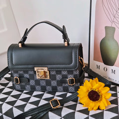 Comfortable Retro Small Square Pattern Ethnic Crossbody Bag - Fashionner