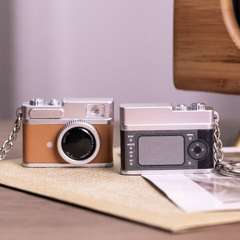 Porte-clés lumineux LED d'appareil photo miniature en trois dimensions
