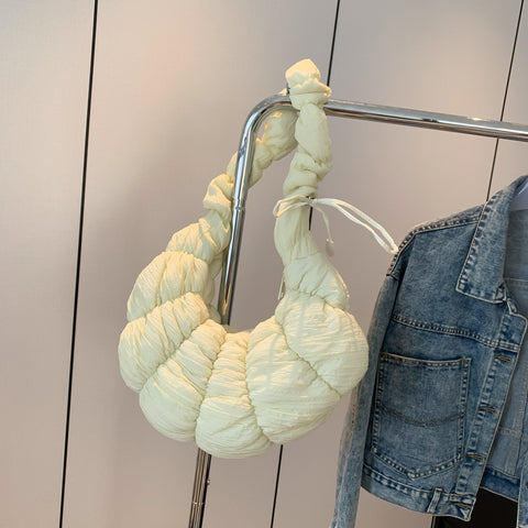 Sac à bandoulière grande capacité nuages plissés en forme de croissant