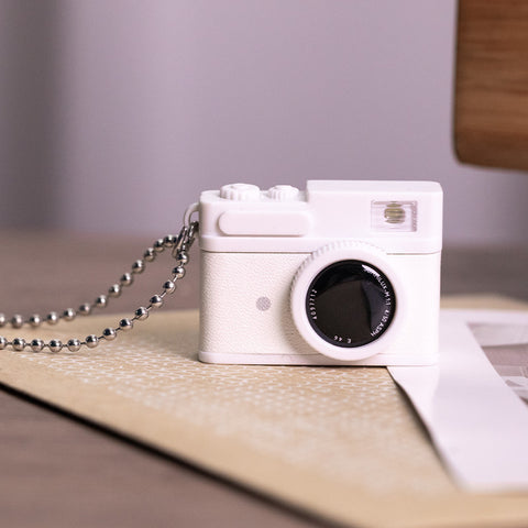 Porte-clés lumineux LED d'appareil photo miniature en trois dimensions