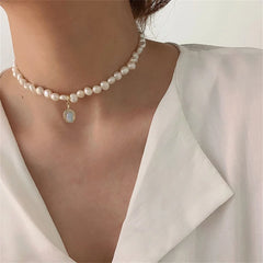 Elegant White Imitation Pearl Beads Choker Clavicle Chain Necklace For Women Love pendant Wedding Jewelry Collar 2023 New