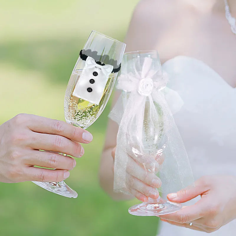 2Pcs Marriage Bride And Groom Wine Cups Wraps Champagne Glass Bottles Cover Wedding Table Decoration Bachelorette Party Decor - Fashionner