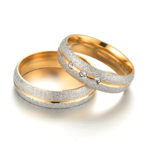 Bague de couple givrée en acier titane avec diamant