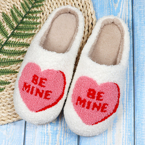 Pantoufles en coton "Cœur d'amour" de la Saint-Valentin, pour femme, printemps-automne, pantoufles d'intérieur pour homme, en coton antidérapantes, douces et chaudes, chaussures de maison, couple, pantoufles simples en peluche.