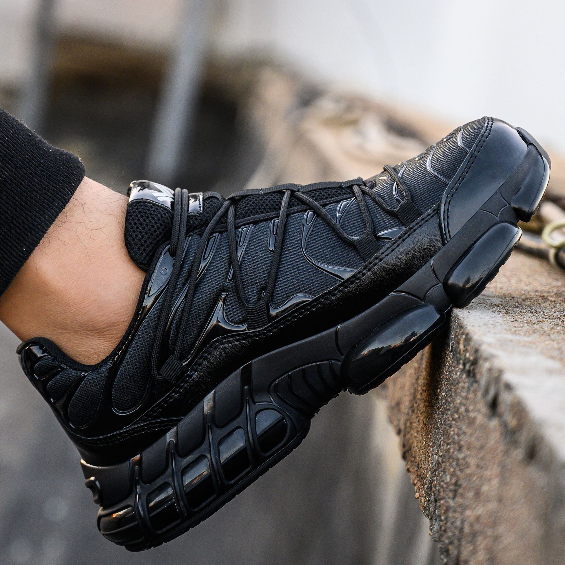 Steel Toe Cap Protective Footwear 35-48 Labor Protection Shoes Men's And Women's Steel Toe Cap Breathable