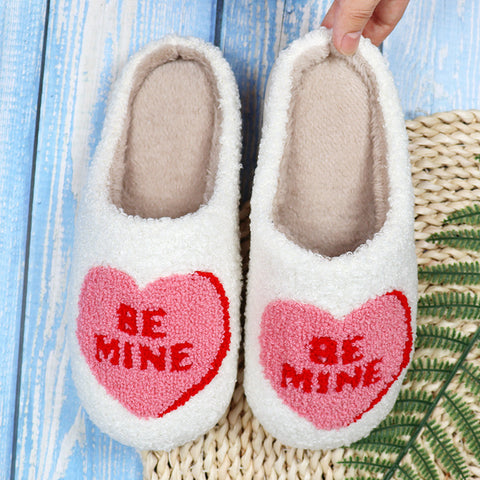 Pantoufles en coton "Cœur d'amour" de la Saint-Valentin, pour femme, printemps-automne, pantoufles d'intérieur pour homme, en coton antidérapantes, douces et chaudes, chaussures de maison, couple, pantoufles simples en peluche.