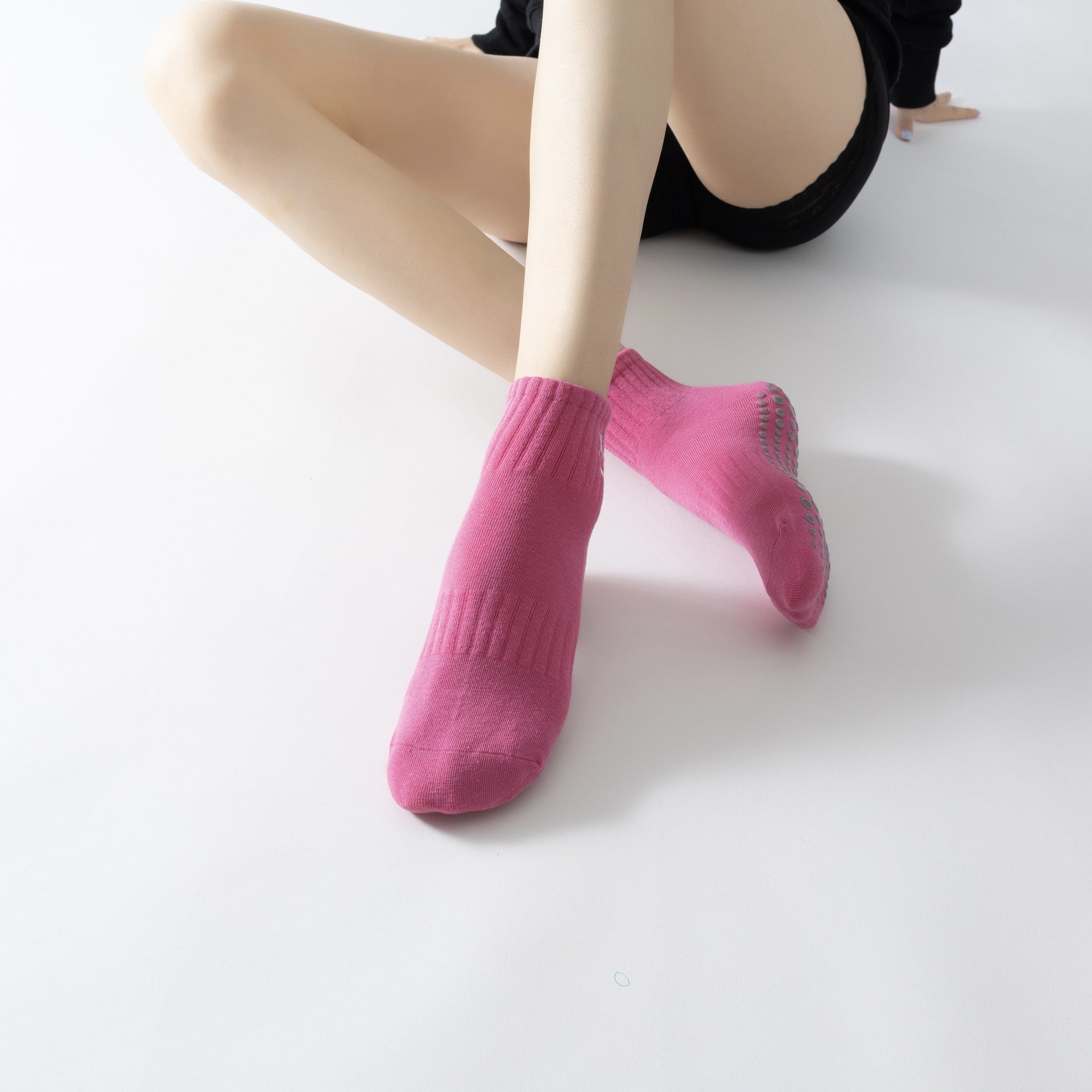 Embroidered Yoga Socks Women's Breathable Non-slip New Proud Drops - Fashionner