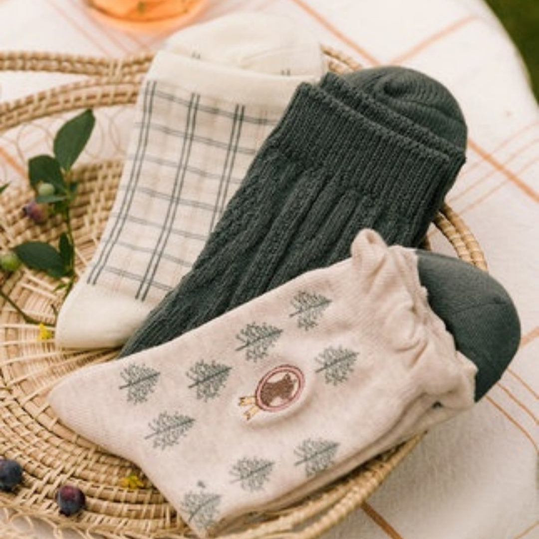 Cartoon Mid Tube Trendy Cotton Women's Socks - Fashionner